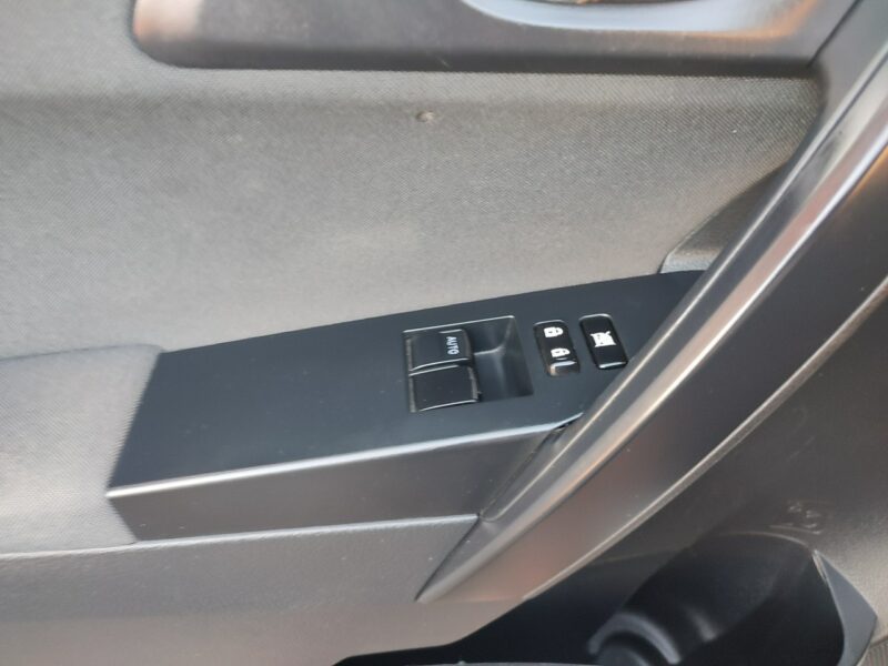 Toyota Auris salon RP. klimatronik zadbana Gwarancja II (2012-)