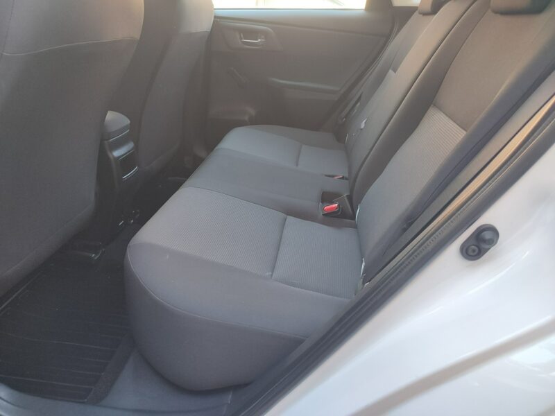Toyota Auris salon RP. klimatronik zadbana Gwarancja II (2012-)
