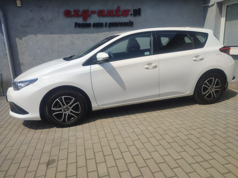 Toyota Auris salon RP. klimatronik zadbana Gwarancja II (2012-)