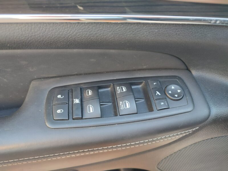 Jeep Grand Cherokee IV (2010-)