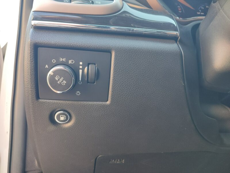 Jeep Grand Cherokee IV (2010-)