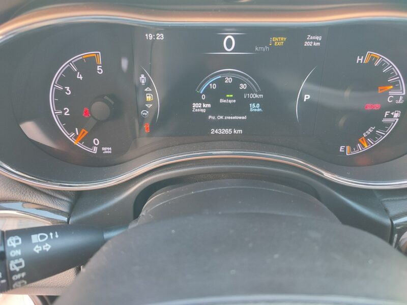 Jeep Grand Cherokee IV (2010-)