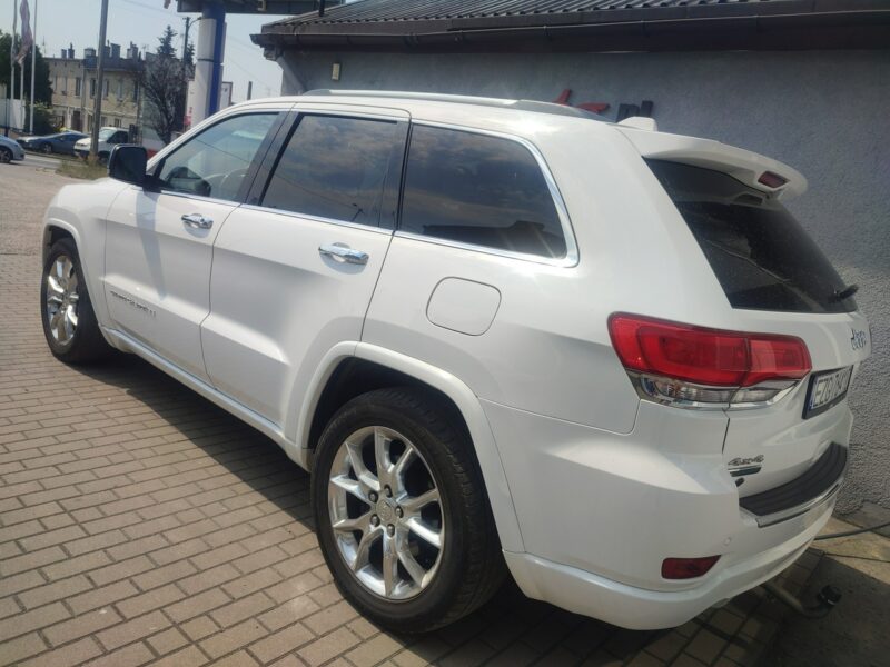 Jeep Grand Cherokee IV (2010-)