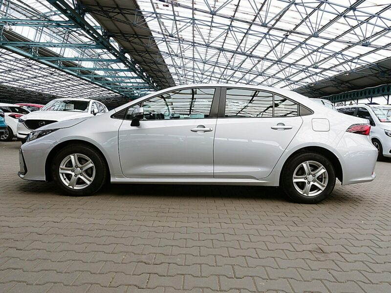 Toyota Corolla 1,6 16V 132km Led+ACC+PCS+RSA 3LataGWARANCJA 1wł Kraj Bezwypadkwy F23% E21 (2019-)