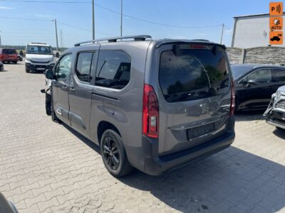 Citroen Berlingo Klimatronik Kamera 5 osobowy Cujniki park. 130KM III (2018-)