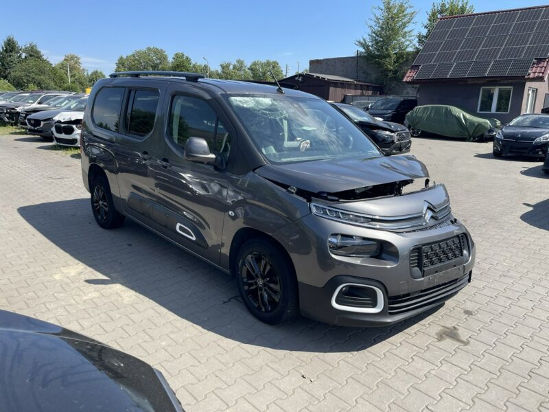 Citroen Berlingo Klimatronik Kamera 5 osobowy Cujniki park. 130KM III (2018-)