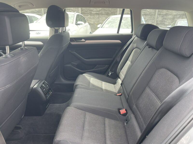 Volkswagen Passat Comfortline Automat Podgrzewanie B8 (2014-2023)