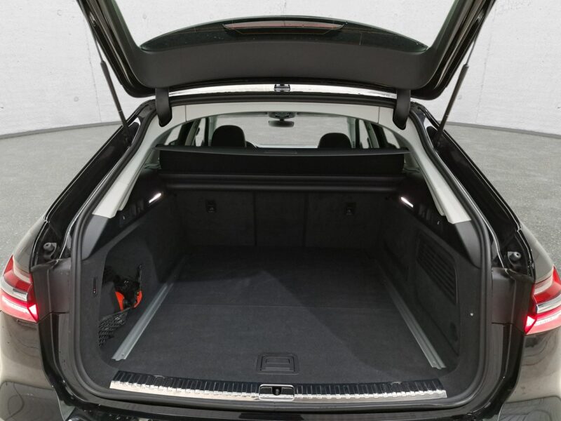 Audi A6 C8 (2018-)