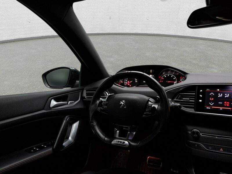 Peugeot 308 P5 (2021-)