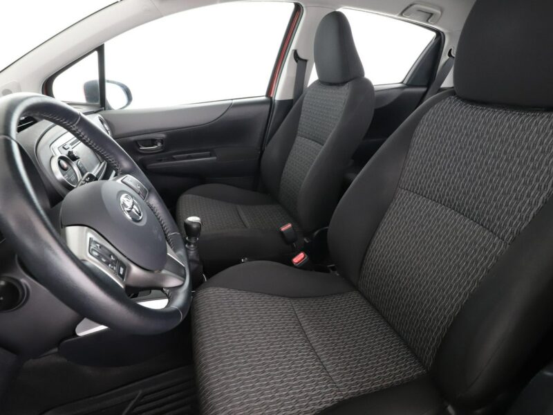 Toyota Yaris niski przebieg kamera ks.serwisowa III (2011-2019)