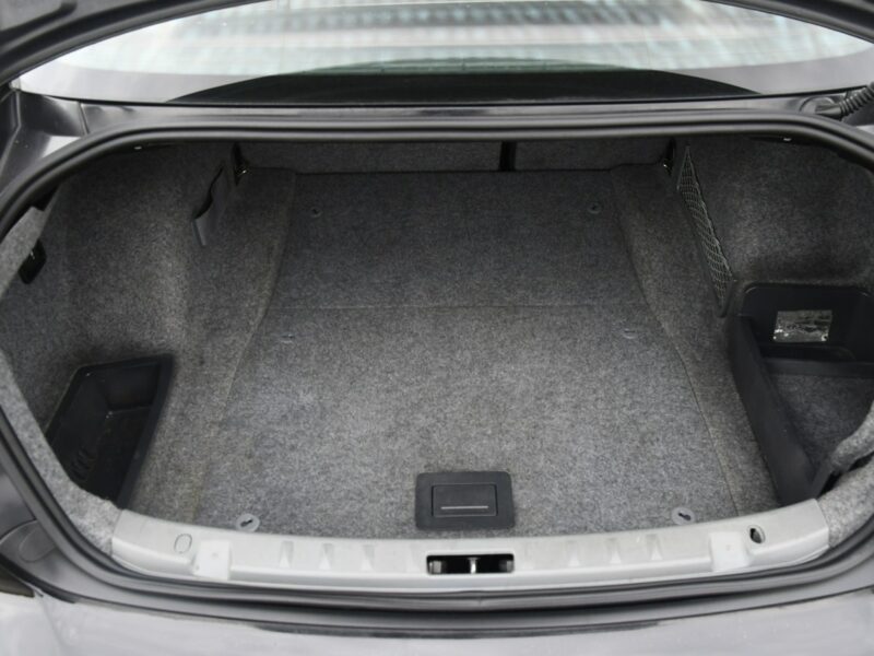 BMW 325 2,5benz Coupe/Skóry.Klimatr 2 str.Szyberdach.Parktronic.El.Fotele.OKAZ E90 (2005-2012)