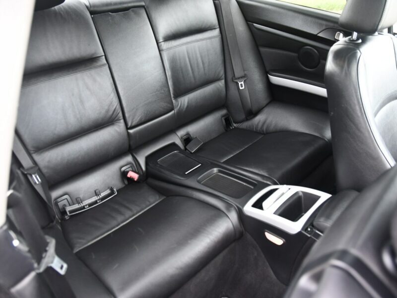 BMW 325 2,5benz Coupe/Skóry.Klimatr 2 str.Szyberdach.Parktronic.El.Fotele.OKAZ E90 (2005-2012)