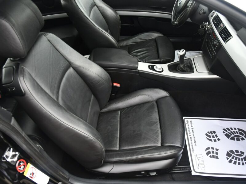 BMW 325 2,5benz Coupe/Skóry.Klimatr 2 str.Szyberdach.Parktronic.El.Fotele.OKAZ E90 (2005-2012)