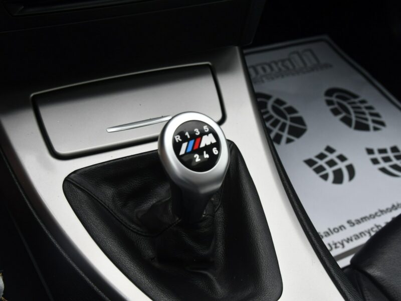 BMW 325 2,5benz Coupe/Skóry.Klimatr 2 str.Szyberdach.Parktronic.El.Fotele.OKAZ E90 (2005-2012)