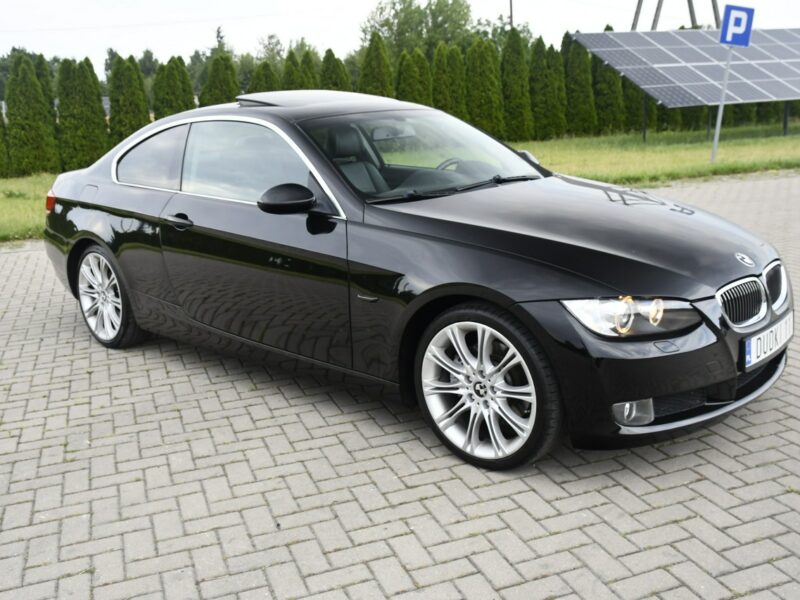 BMW 325 2,5benz Coupe/Skóry.Klimatr 2 str.Szyberdach.Parktronic.El.Fotele.OKAZ E90 (2005-2012)