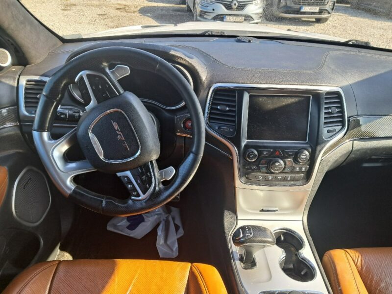 Jeep Grand Cherokee IV (2010-)