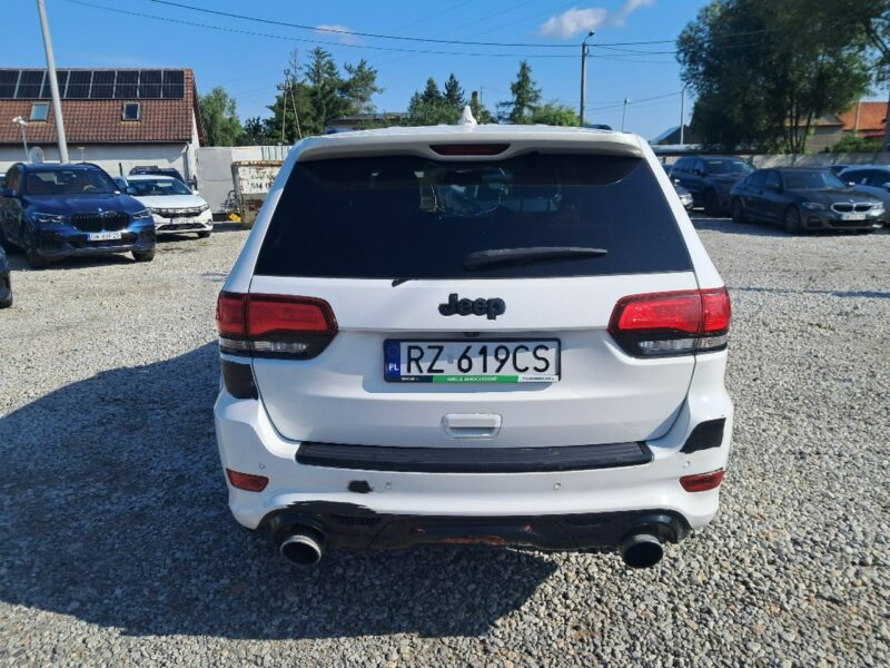 Jeep Grand Cherokee IV (2010-)