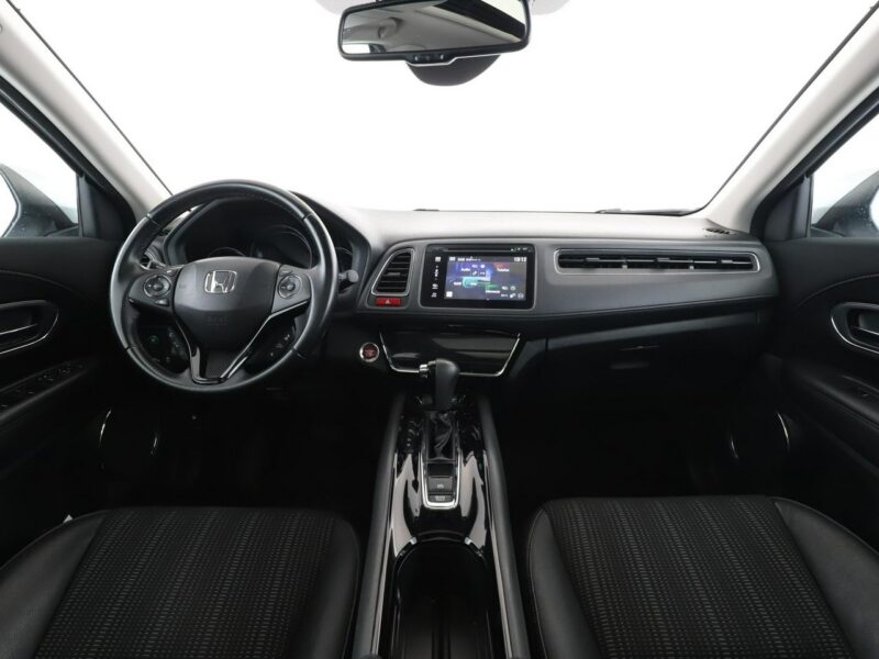 Honda HR-V automat panorama navi kamera półskóra grzane fotele klima-auto tempoma II (2015-2021)