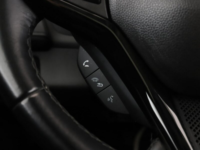 Honda HR-V automat panorama navi kamera półskóra grzane fotele klima-auto tempoma II (2015-2021)