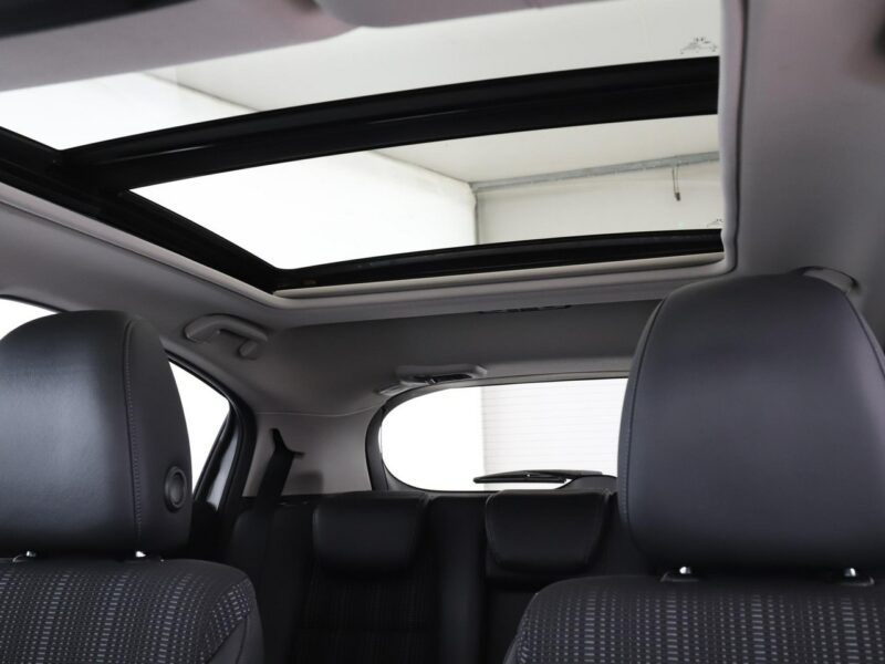 Honda HR-V automat panorama navi kamera półskóra grzane fotele klima-auto tempoma II (2015-2021)
