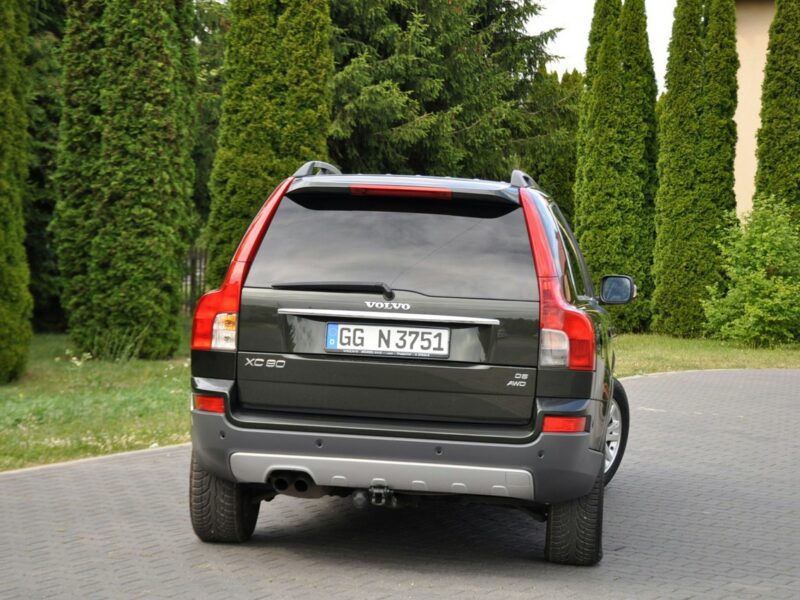 Volvo XC 90 2.4D(185KM)*Xenon*Navi*El.Fotele*Skóry*7-Foteli*2xParktr*Alu17"FUL*ASO I (2002-2014)