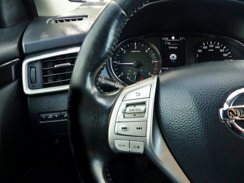 Nissan Qashqai dCi 110*TEKNA*Climatronic*Navi*Alu*LED*Kamera*Keyless*P.Elektryka!!! II (2013-2021)