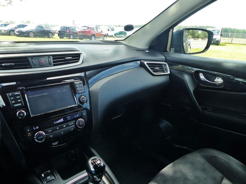 Nissan Qashqai dCi 110*TEKNA*Climatronic*Navi*Alu*LED*Kamera*Keyless*P.Elektryka!!! II (2013-2021)