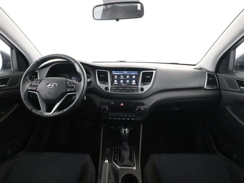 Hyundai Tucson Automat navi klima auto kamera i czujniki parkowania grzane fotele III (2015-2020)