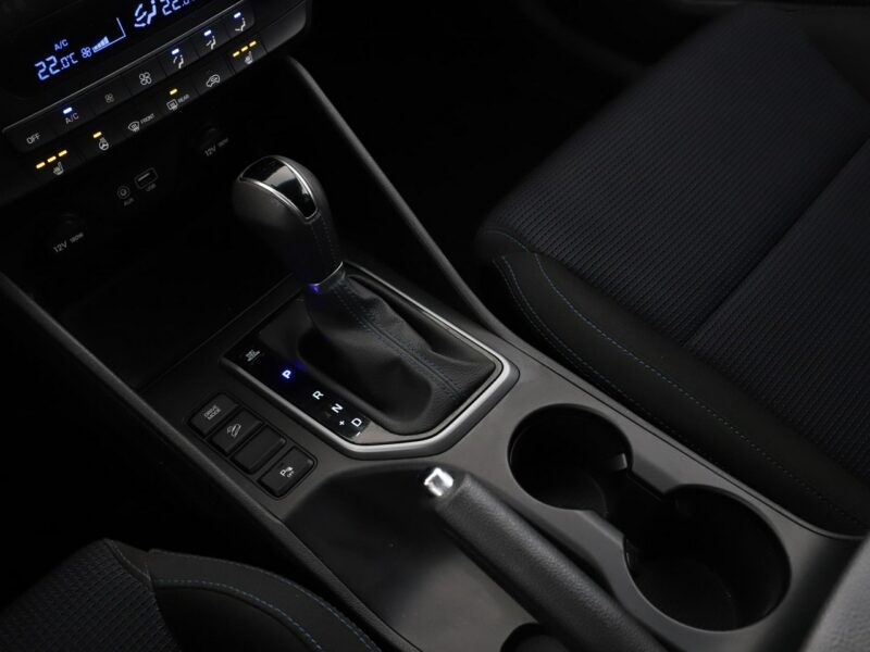 Hyundai Tucson Automat navi klima auto kamera i czujniki parkowania grzane fotele III (2015-2020)