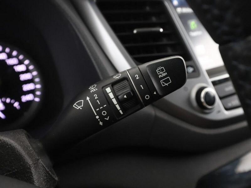 Hyundai Tucson Automat navi klima auto kamera i czujniki parkowania grzane fotele III (2015-2020)