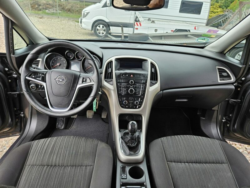 Opel Astra Opłacona Zdrowa Zadbana Serwisowana Bagażnik na Rowery 1WŁ Po Serwisie J (2009-2019)