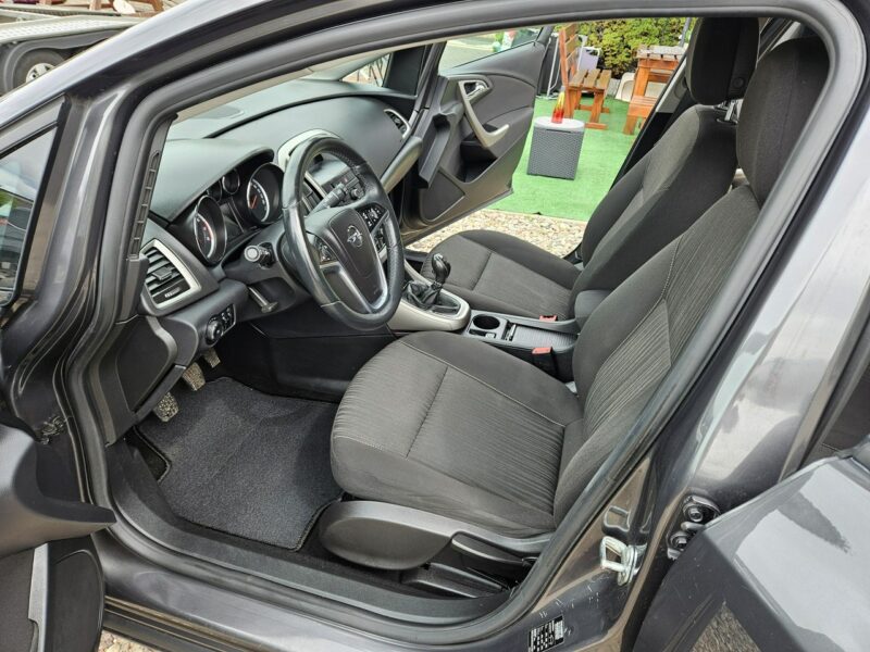 Opel Astra Opłacona Zdrowa Zadbana Serwisowana Bagażnik na Rowery 1WŁ Po Serwisie J (2009-2019)