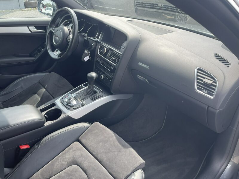 Audi A5 S-Line Quattro Podgrzewanie Skóra 8T (2007-2016)