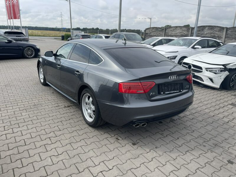 Audi A5 S-Line Quattro Podgrzewanie Skóra 8T (2007-2016)