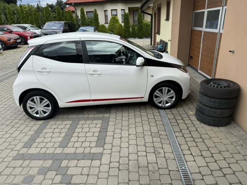 Toyota Aygo 1,0 69KM Klimatyzacja Serwis 1Właściciel Koła lato+zima II (2014-)