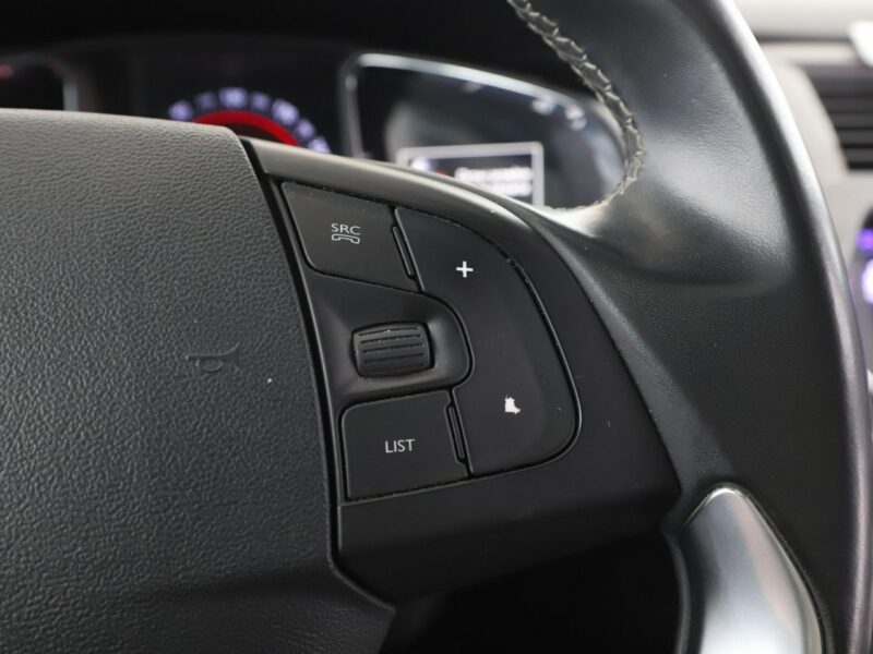 DS Automobiles DS 5 automat bi-xenon szyberdach navi kamera i czujniki parkowania skóra/al