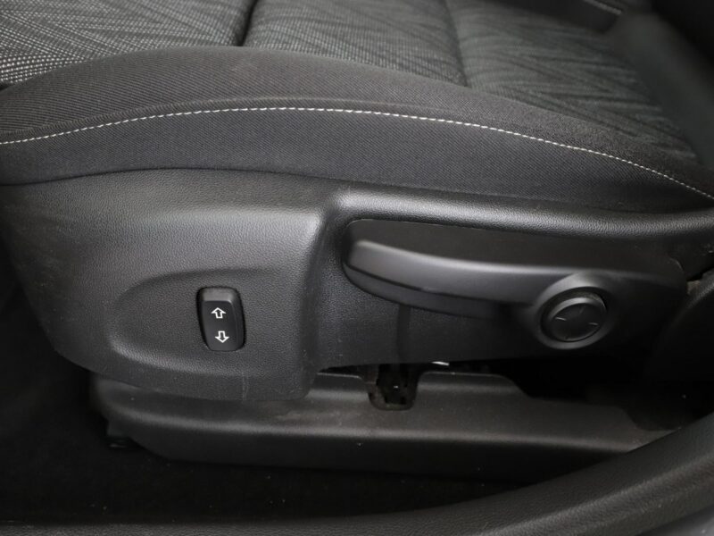 Opel Astra klima auto navi czujniki parkowania K (2015-2021)