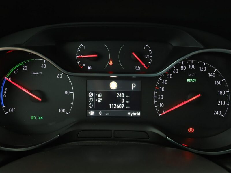 Opel Grandland X PHEV automat skóra navi klima auto kamera i czujniki parkowania