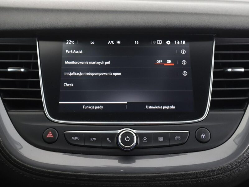 Opel Grandland X PHEV automat skóra navi klima auto kamera i czujniki parkowania