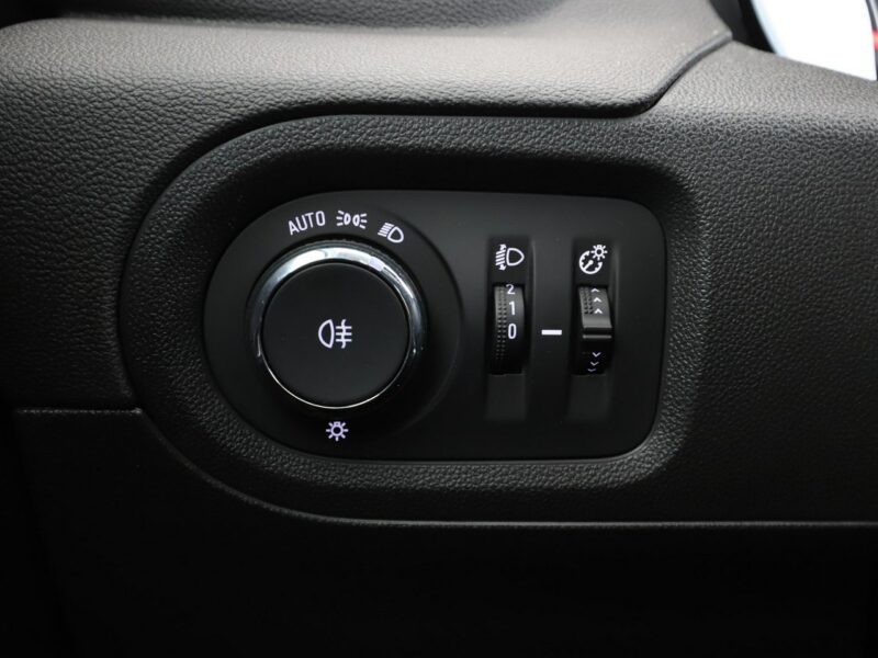 Opel Grandland X PHEV automat skóra navi klima auto kamera i czujniki parkowania