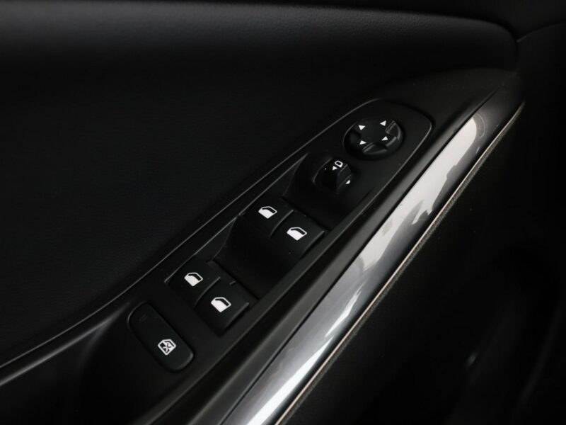 Opel Grandland X PHEV automat skóra navi klima auto kamera i czujniki parkowania