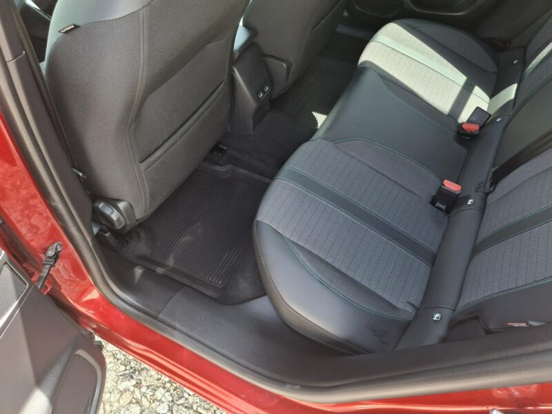 Peugeot 2008 II (2019-)