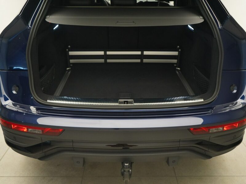 Audi Q5 Sportback 40TDI Quattro Sline Stronic MatrixLED Kamera Ambient HAK I (2020-2025)
