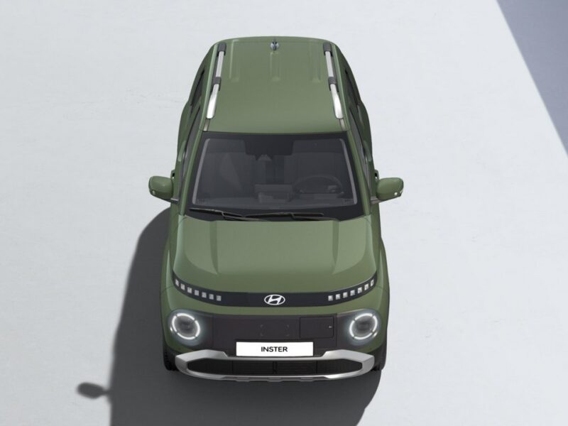 Hyundai Inster Moc 115 KM Bateria 49 kWh - wersja Smart z pakietem 17" i pakietem Sun