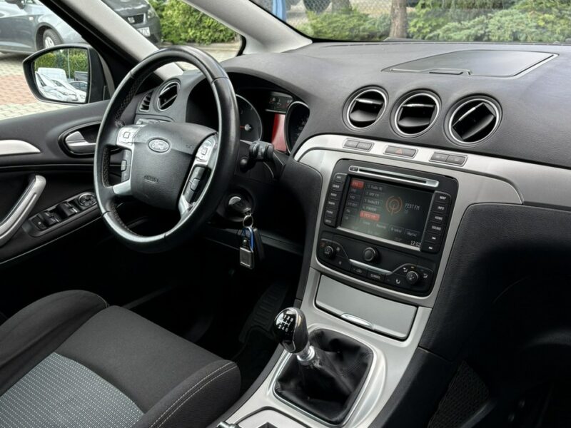 Ford S-Max Nawigacja, Podgrzewana szyba, Tempomat I (2006-2015)