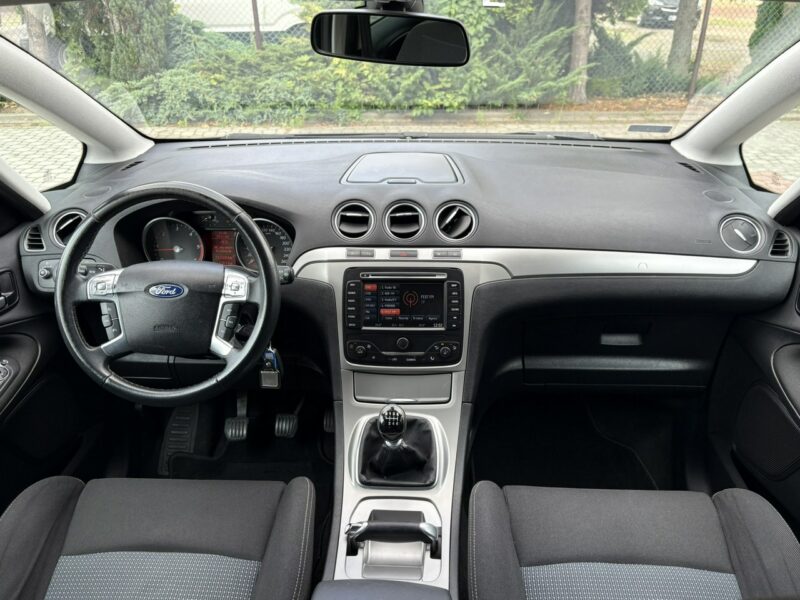 Ford S-Max Nawigacja, Podgrzewana szyba, Tempomat I (2006-2015)