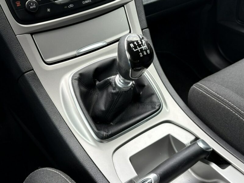 Ford S-Max Nawigacja, Podgrzewana szyba, Tempomat I (2006-2015)