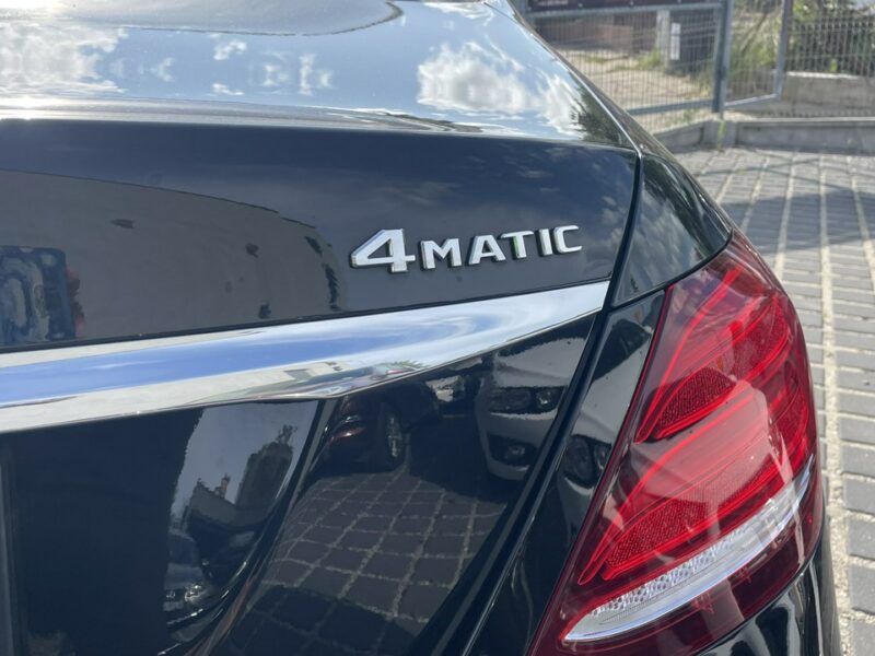 Mercedes E 220 220D 195KM 4Matic - Burmester Full Led Kamery 360 Martwe Pole W213 (2016-)
