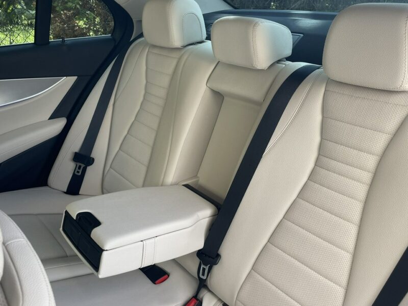 Mercedes E 220 220D 195KM 4Matic - Burmester Full Led Kamery 360 Martwe Pole W213 (2016-)