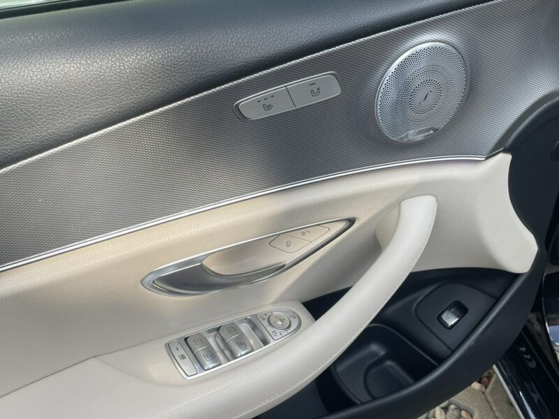 Mercedes E 220 220D 195KM 4Matic - Burmester Full Led Kamery 360 Martwe Pole W213 (2016-)